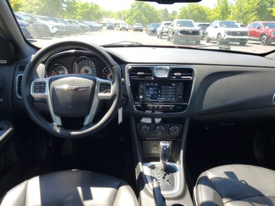 2014 Chrysler 200 Limited