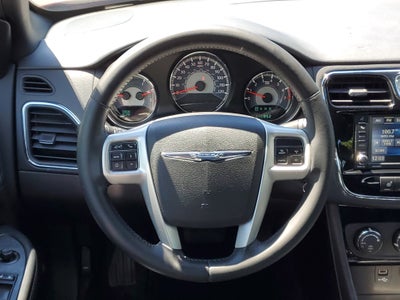 2014 Chrysler 200 Limited