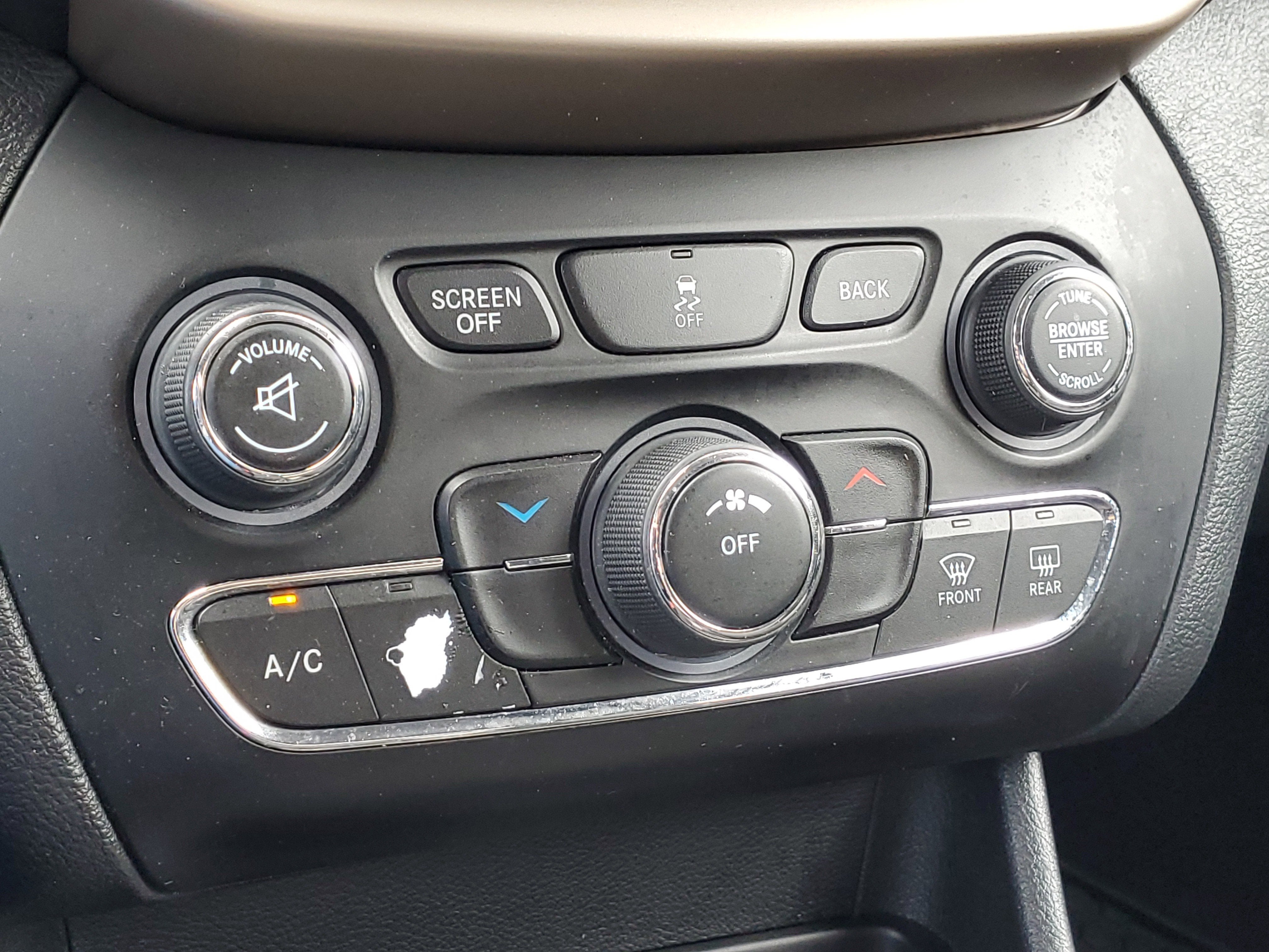 2017 Jeep Cherokee Altitude