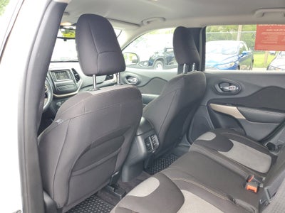 2017 Jeep Cherokee Altitude