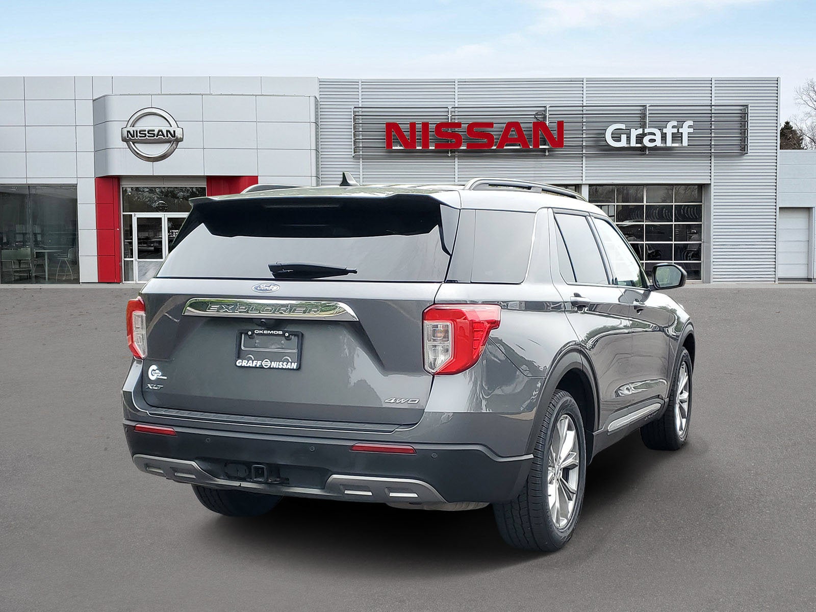 2023 Ford Explorer XLT