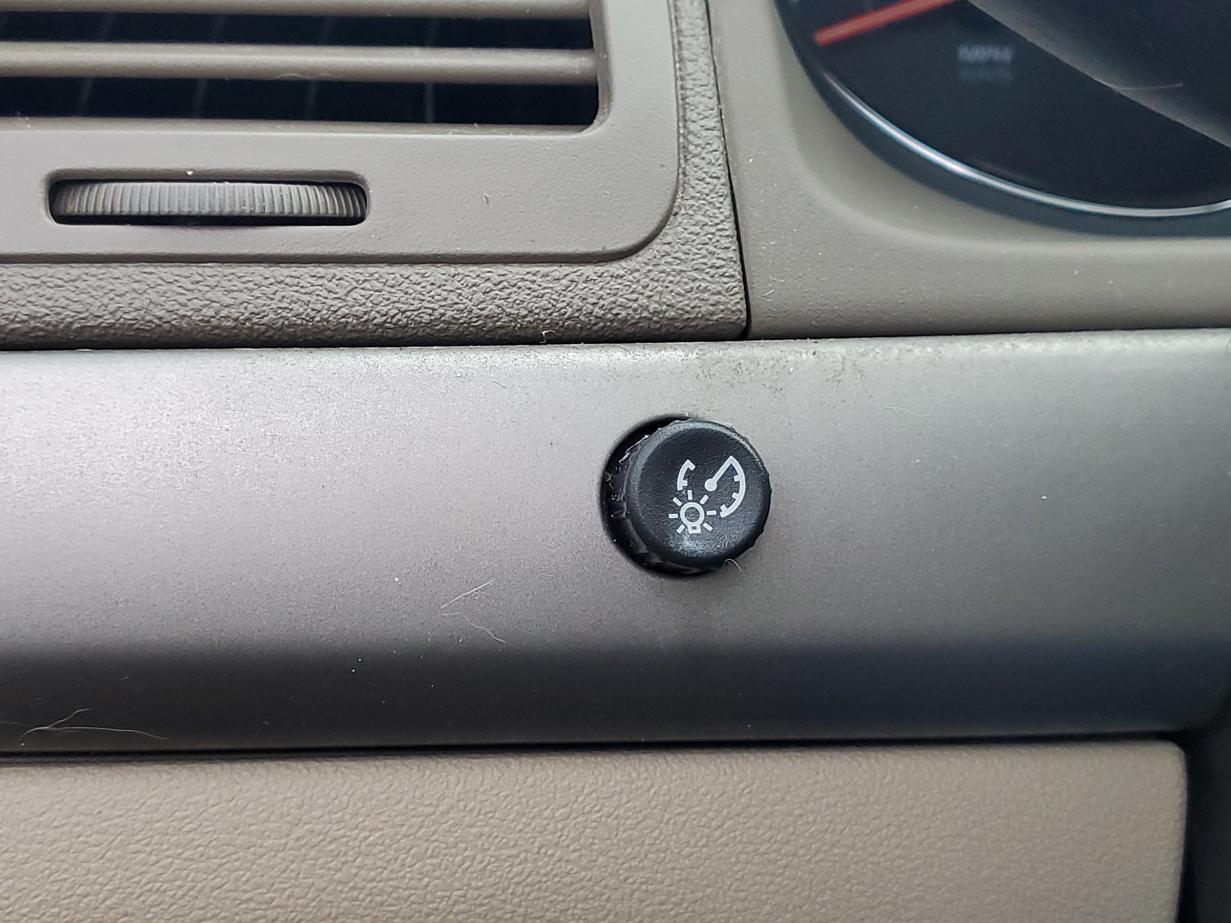2005 Chevrolet Cobalt BASE