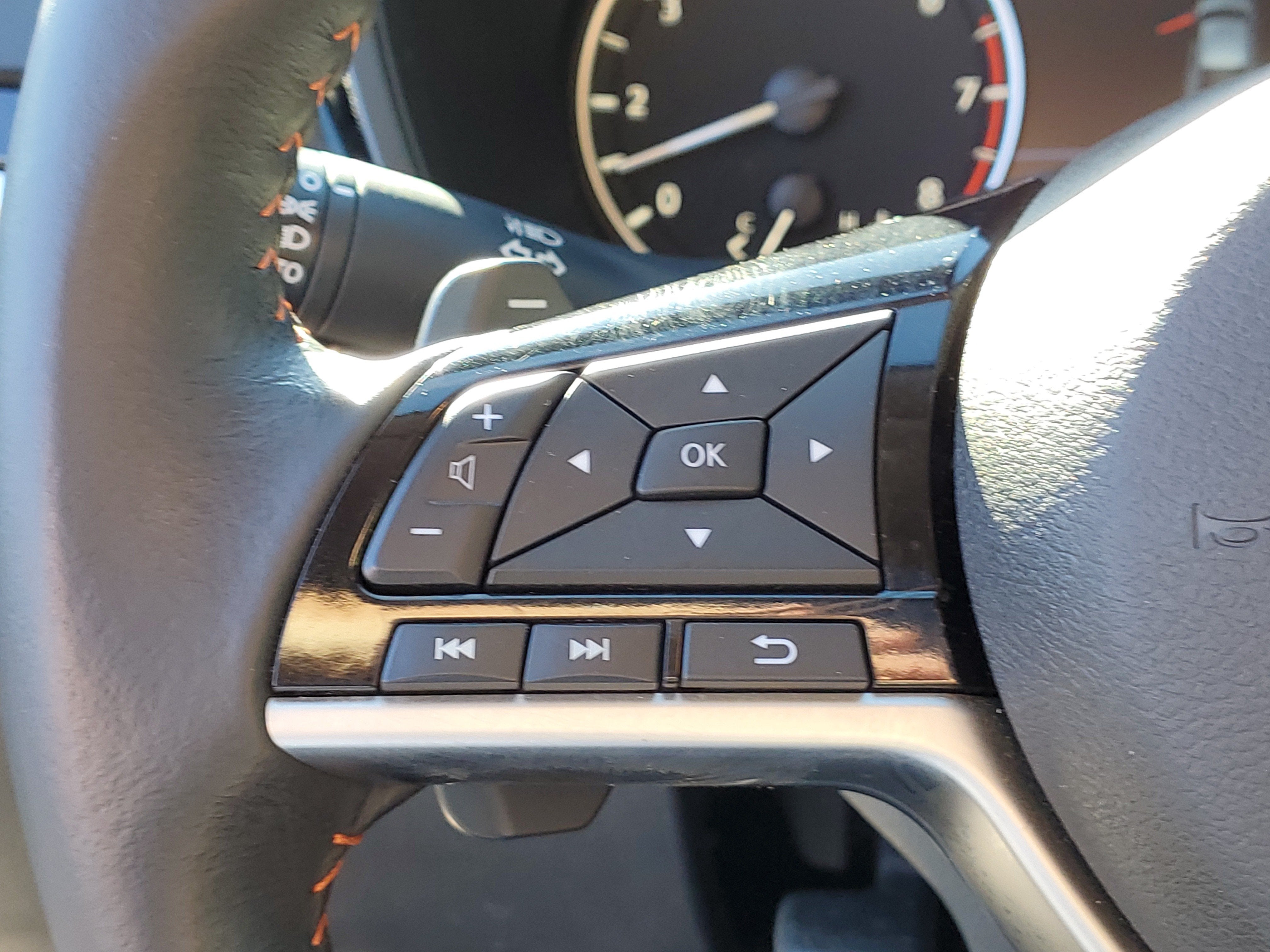 2024 Nissan Altima SR