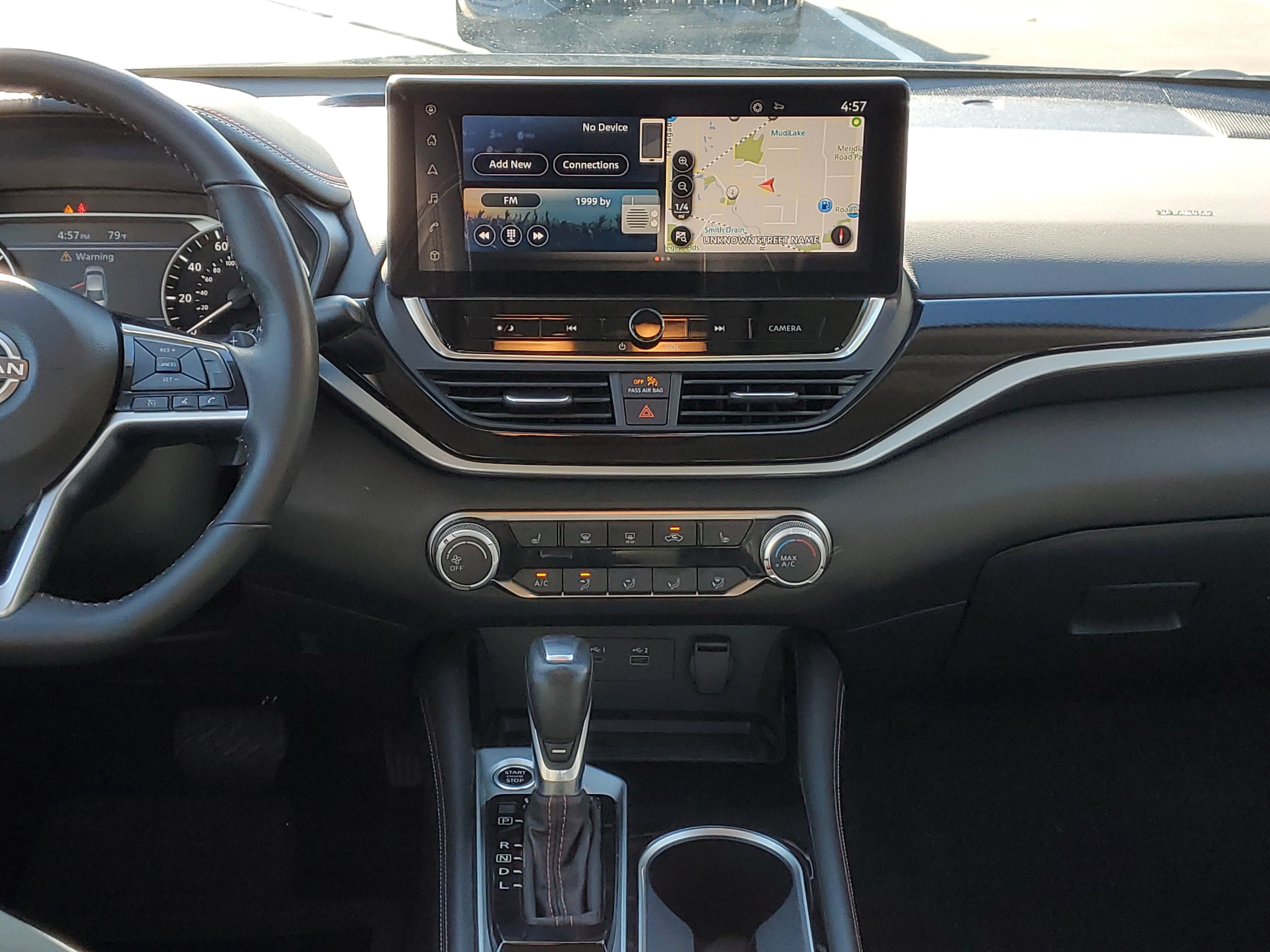 2024 Nissan Altima SR