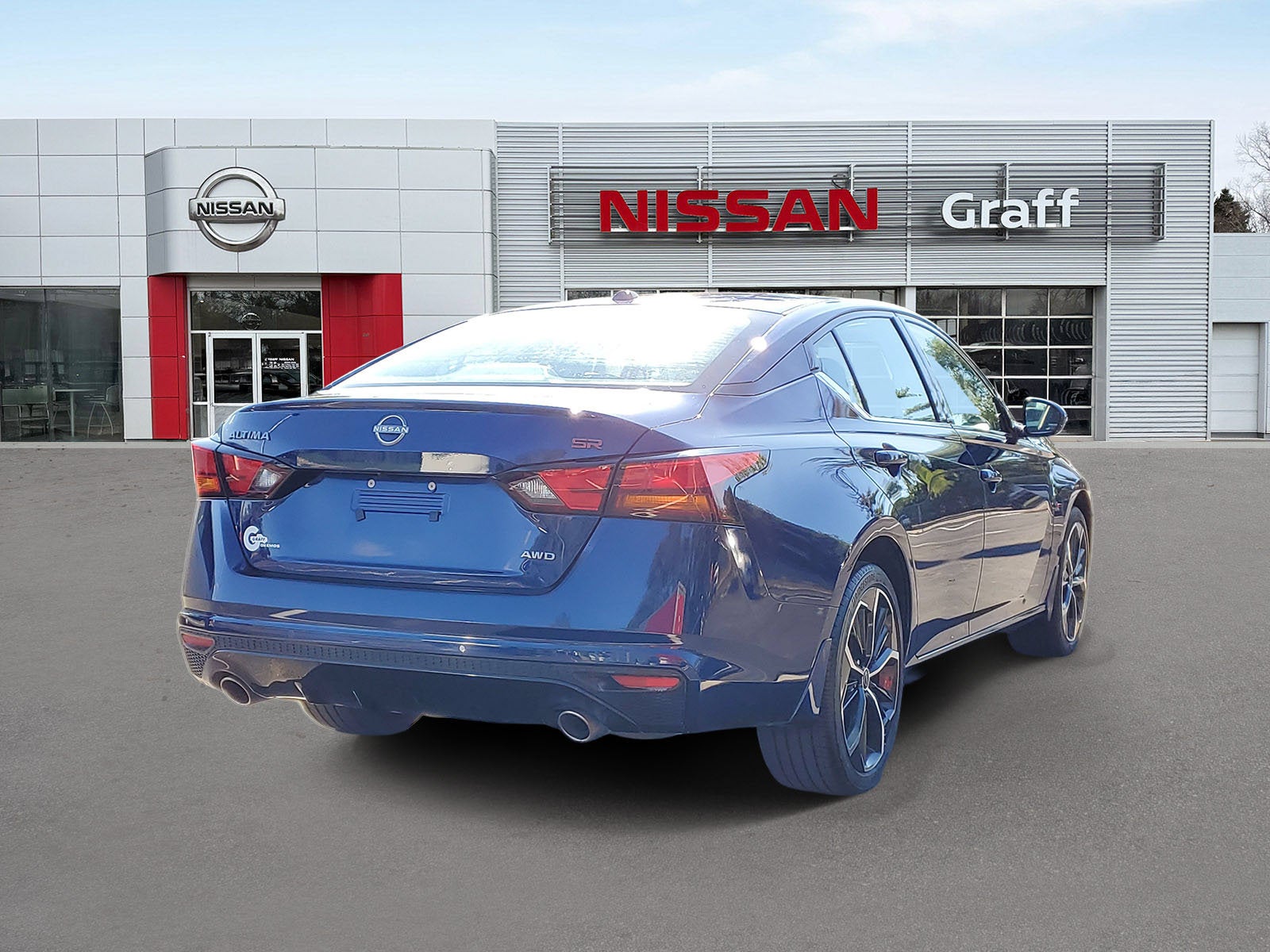 2024 Nissan Altima SR