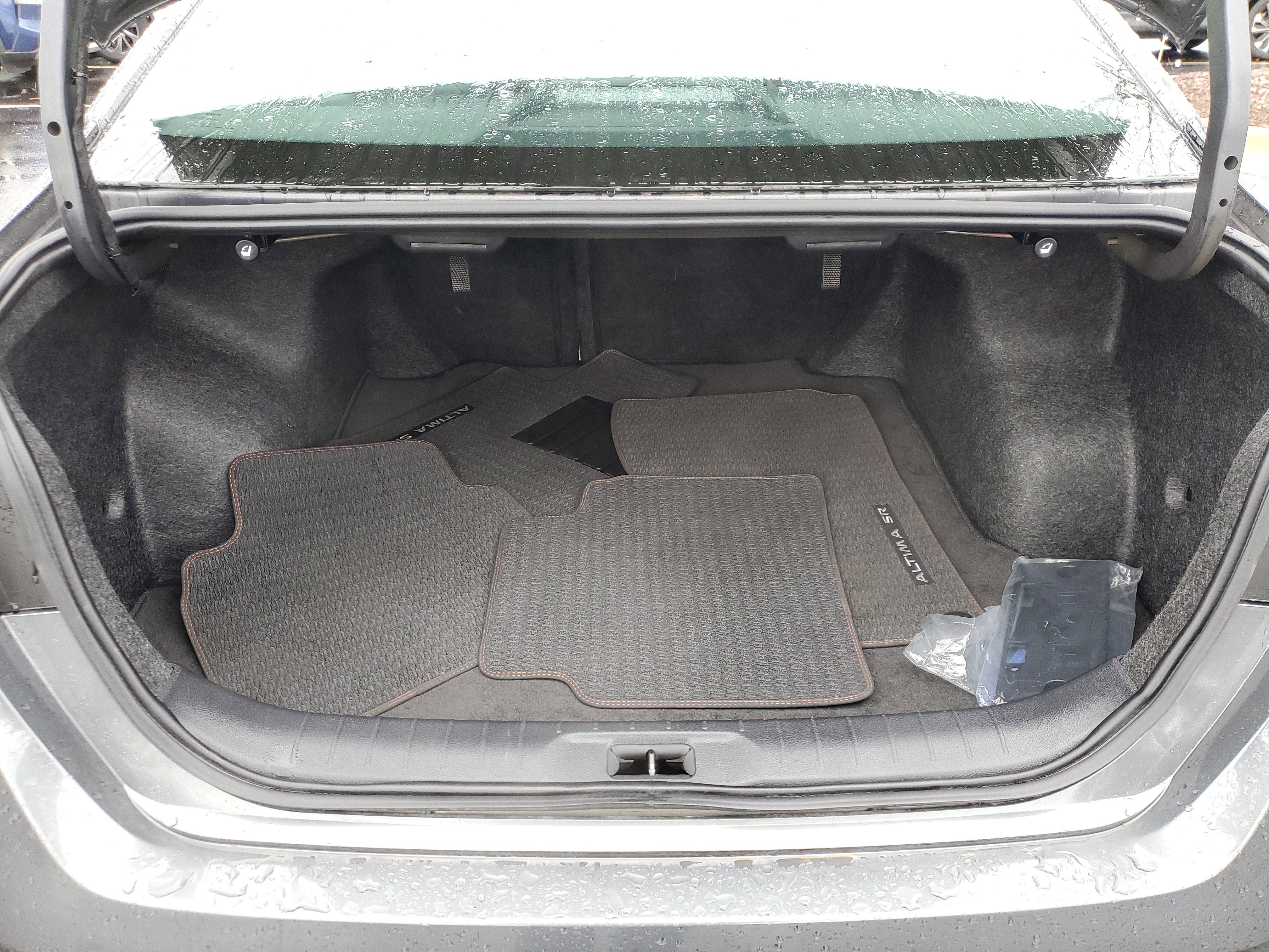 2025 Nissan Altima SR