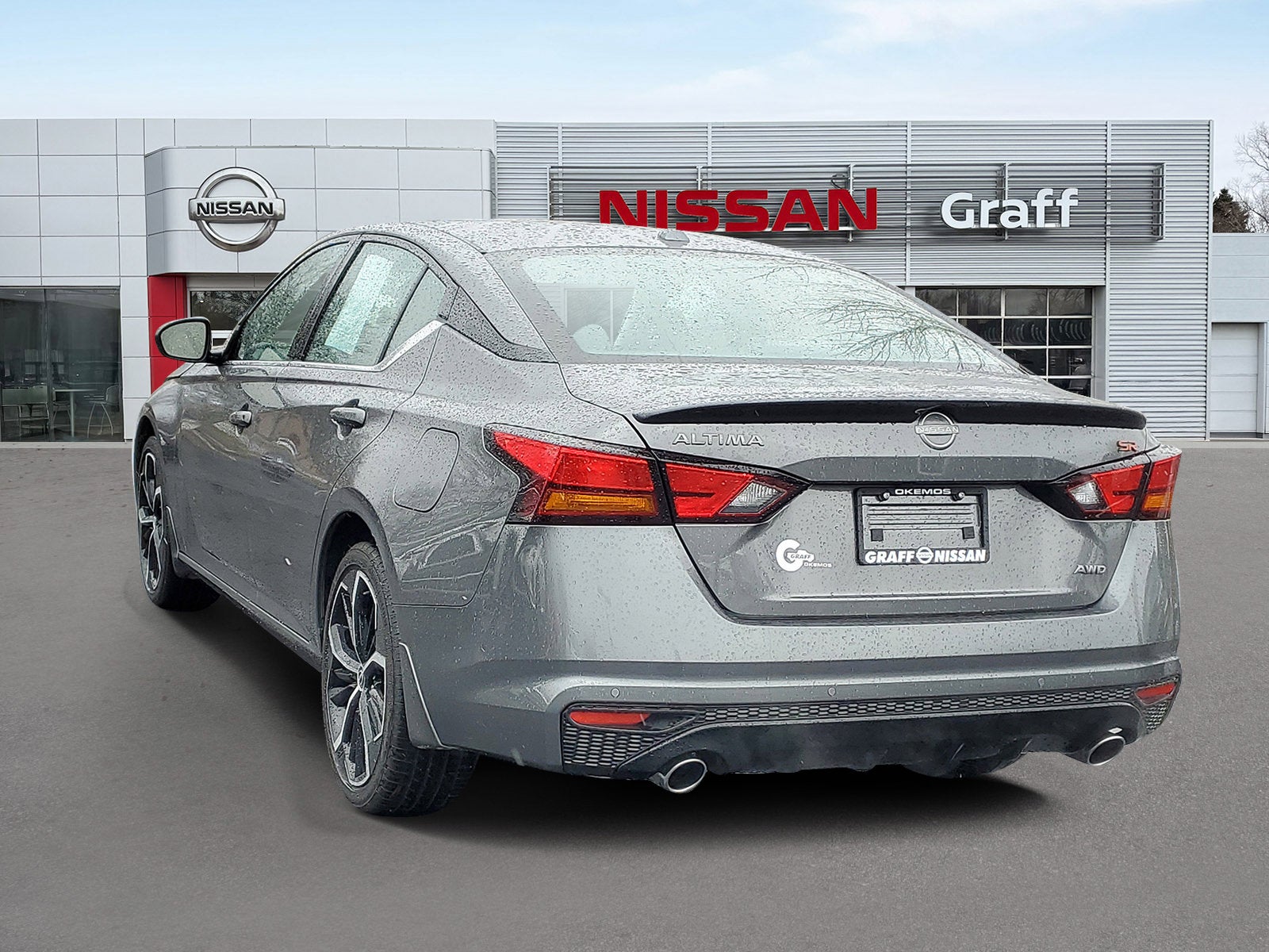 2025 Nissan Altima SR