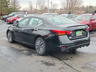 2023 Nissan Altima SV