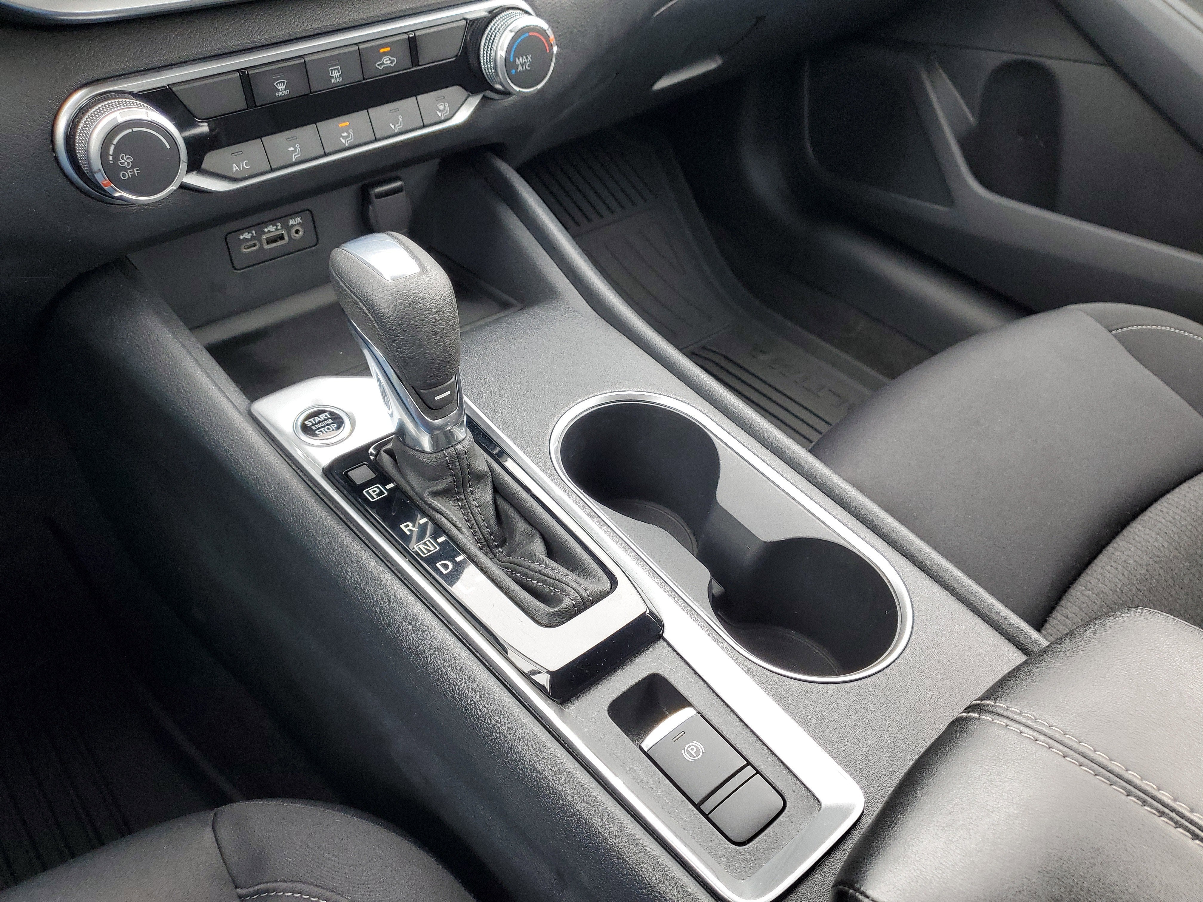 2022 Nissan Altima SV
