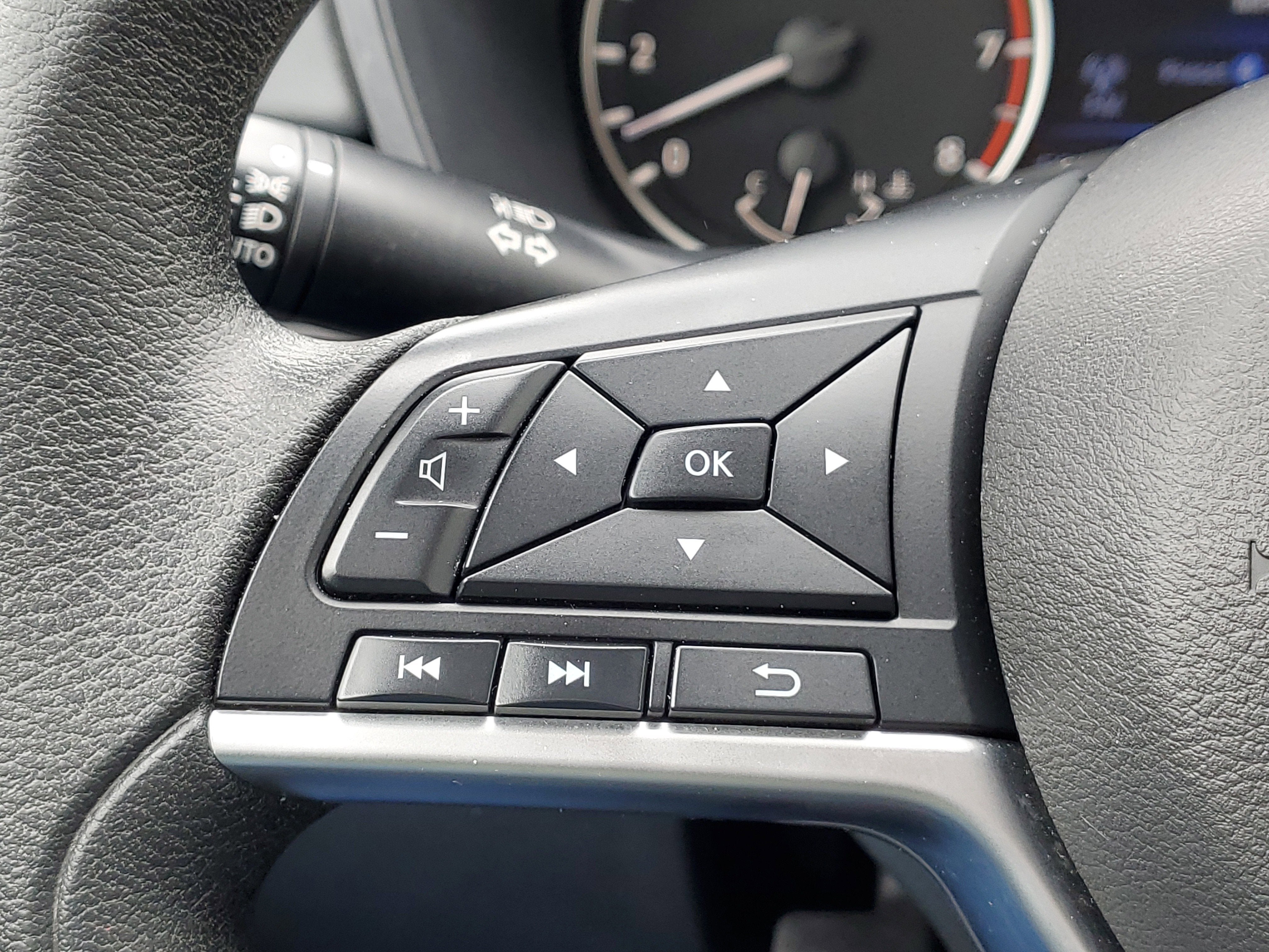 2022 Nissan Altima SV