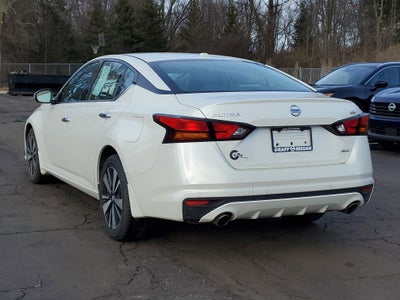 2019 Nissan Altima SV