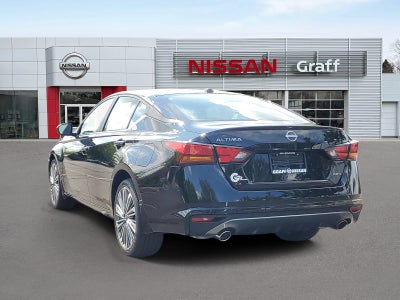 2026 Nissan Altima SV