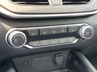 2023 Nissan Altima SV