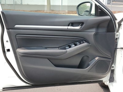 2023 Nissan Altima SV