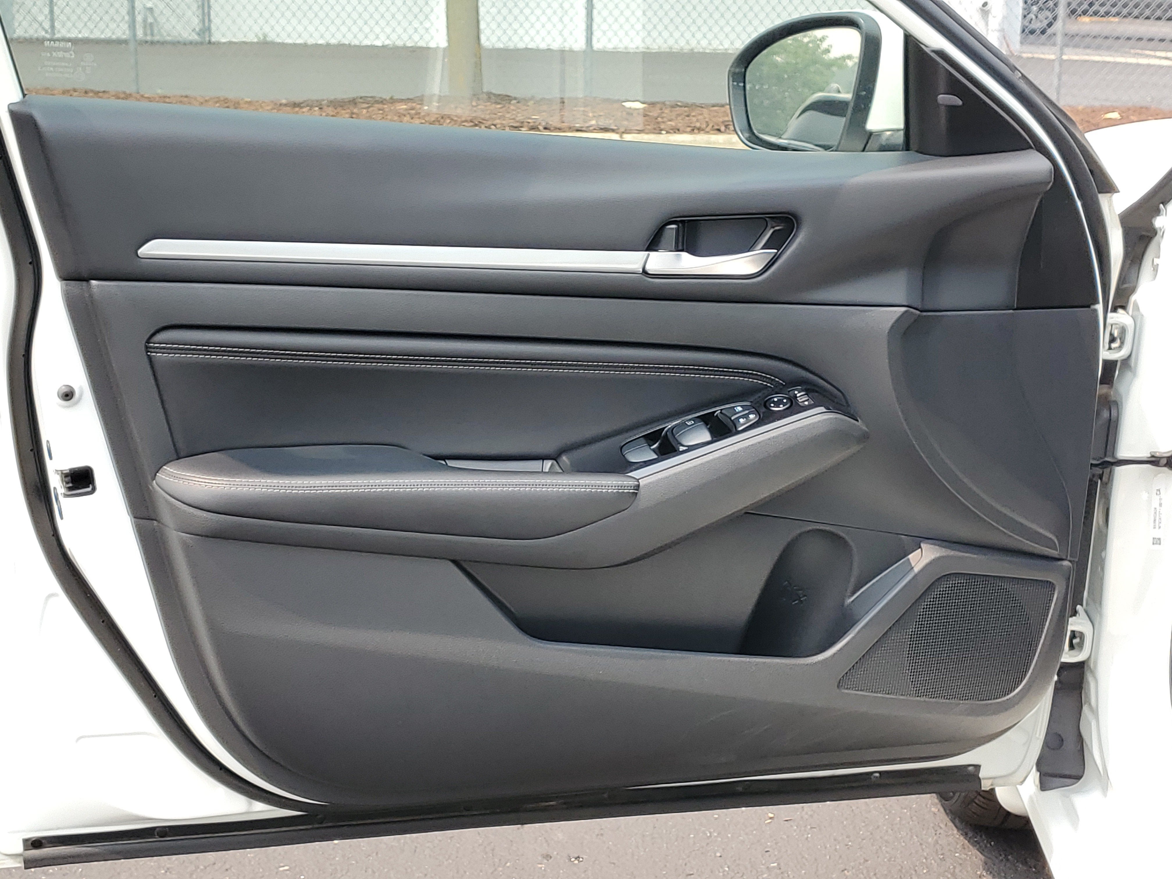 2023 Nissan Altima SV