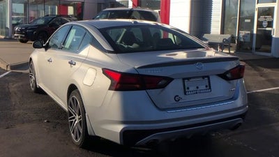 2021 Nissan Altima 2.5 Platinum