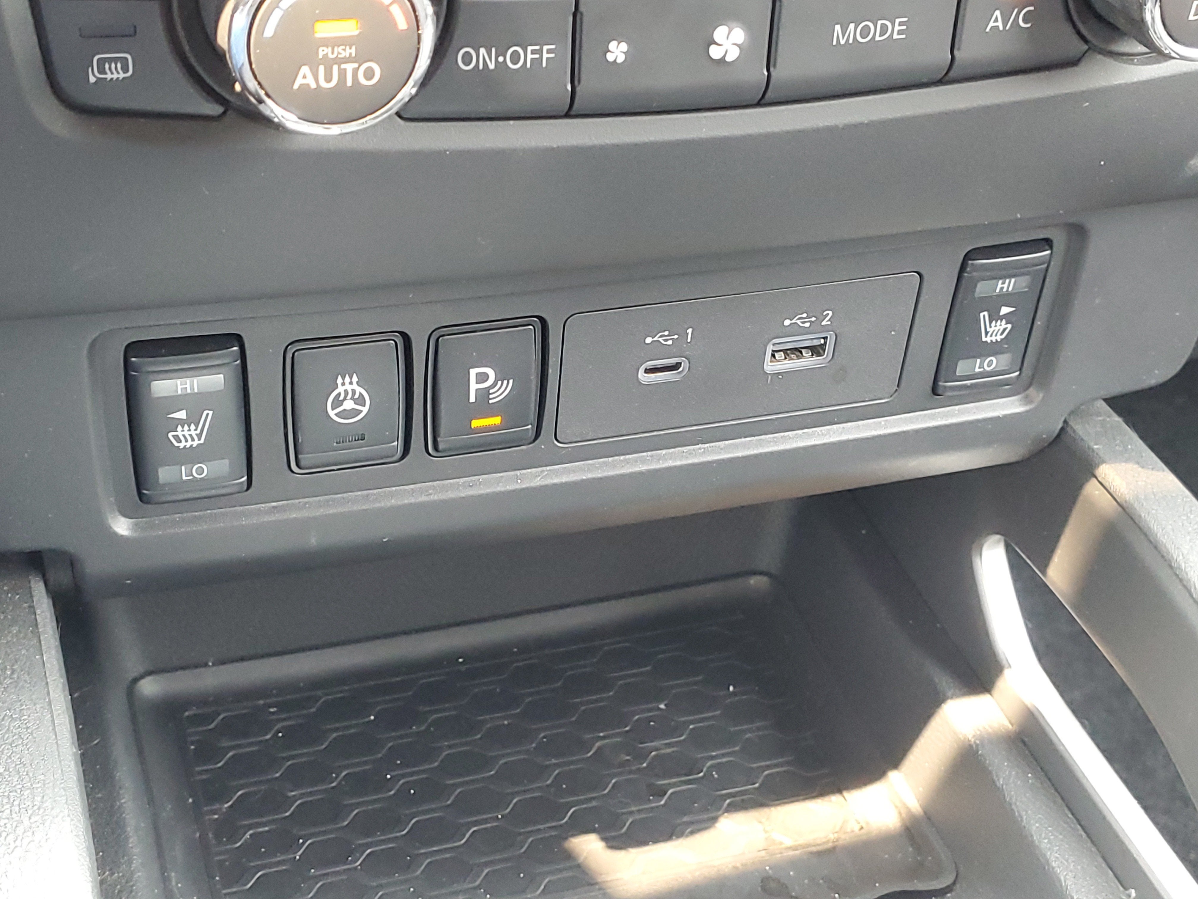 2024 Nissan Frontier King Cab® SV