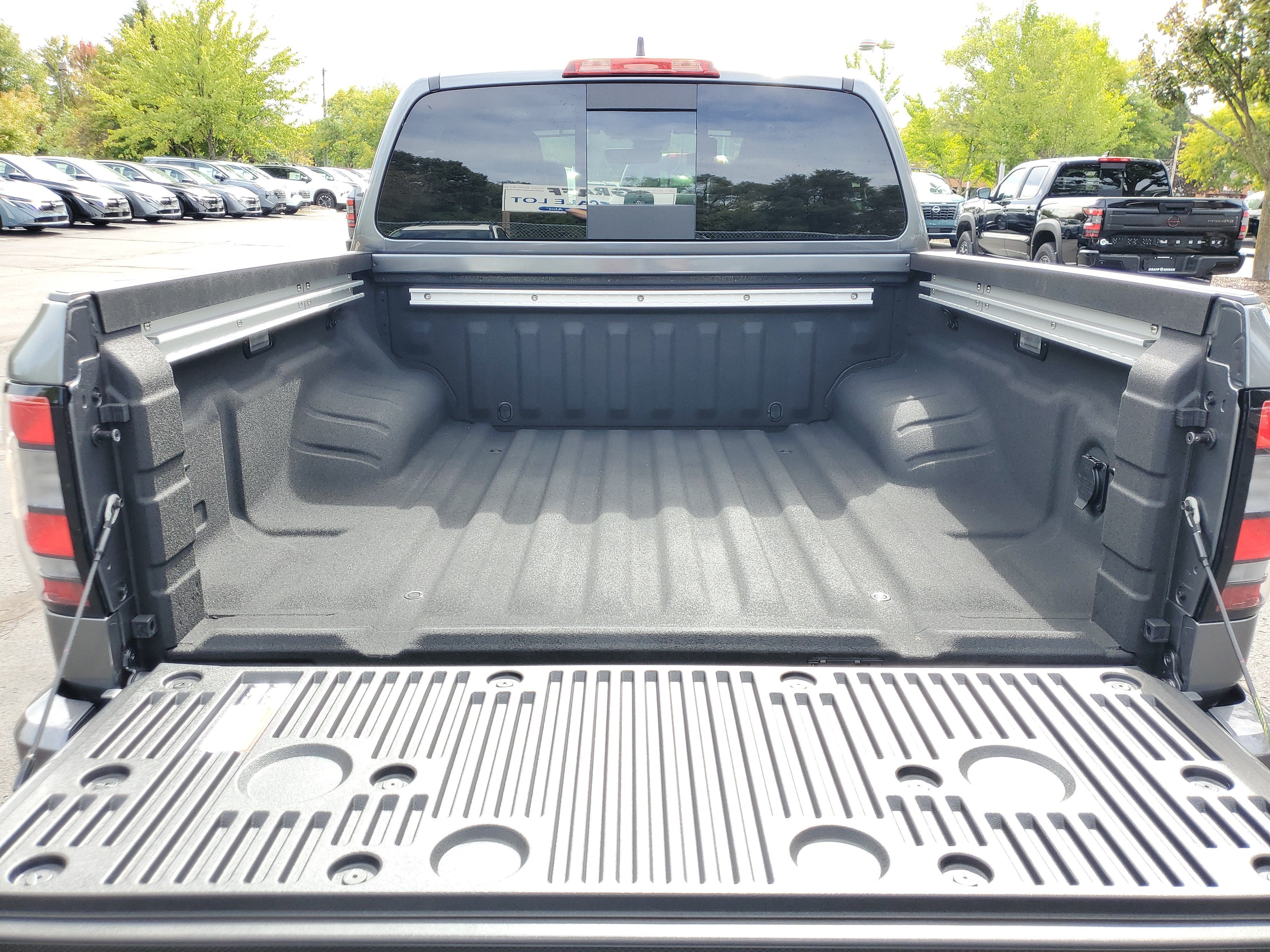 2027 Nissan Frontier Crew Cab PRO-4X®