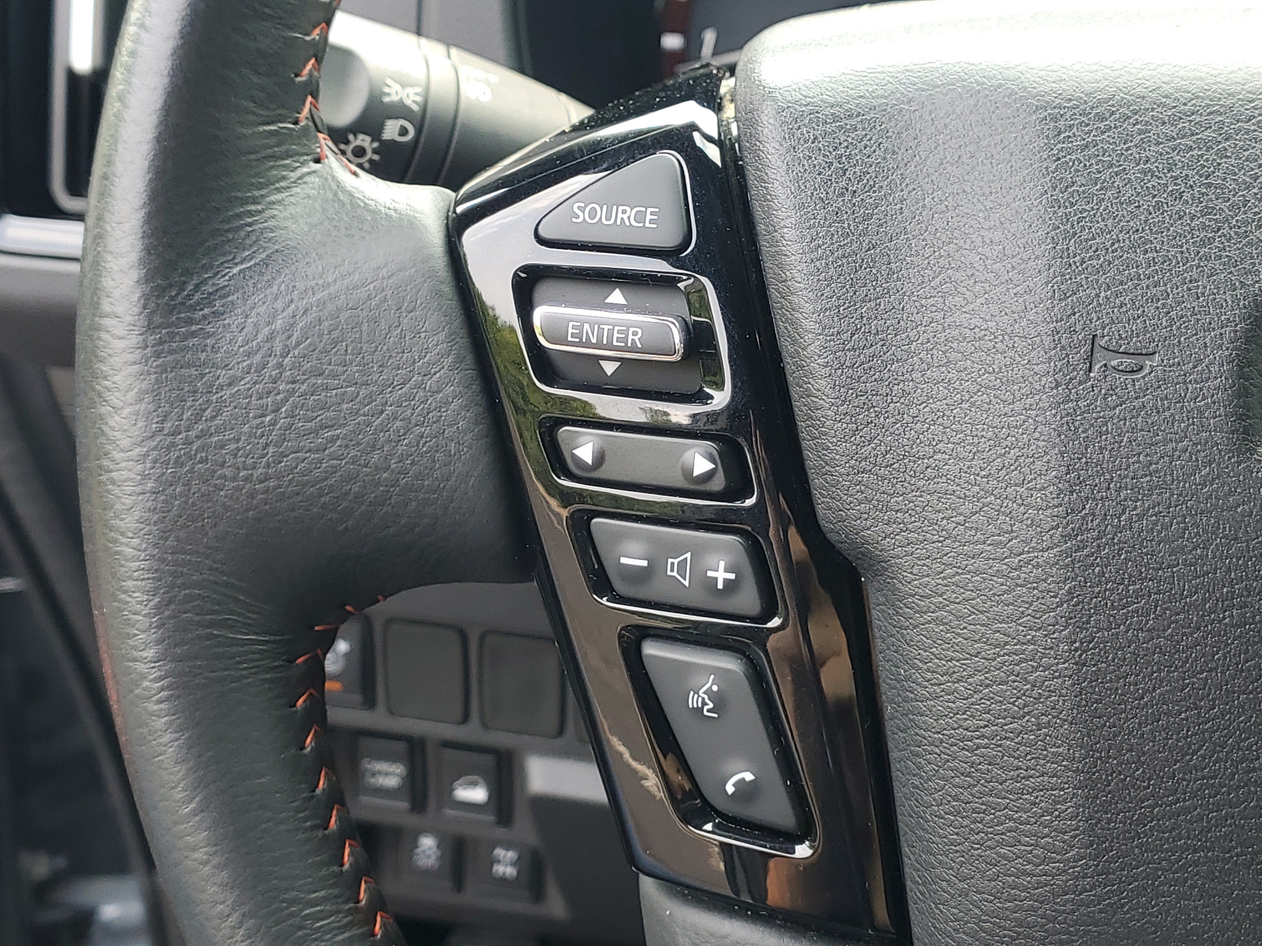 2025 Nissan Frontier Crew Cab PRO-4X®