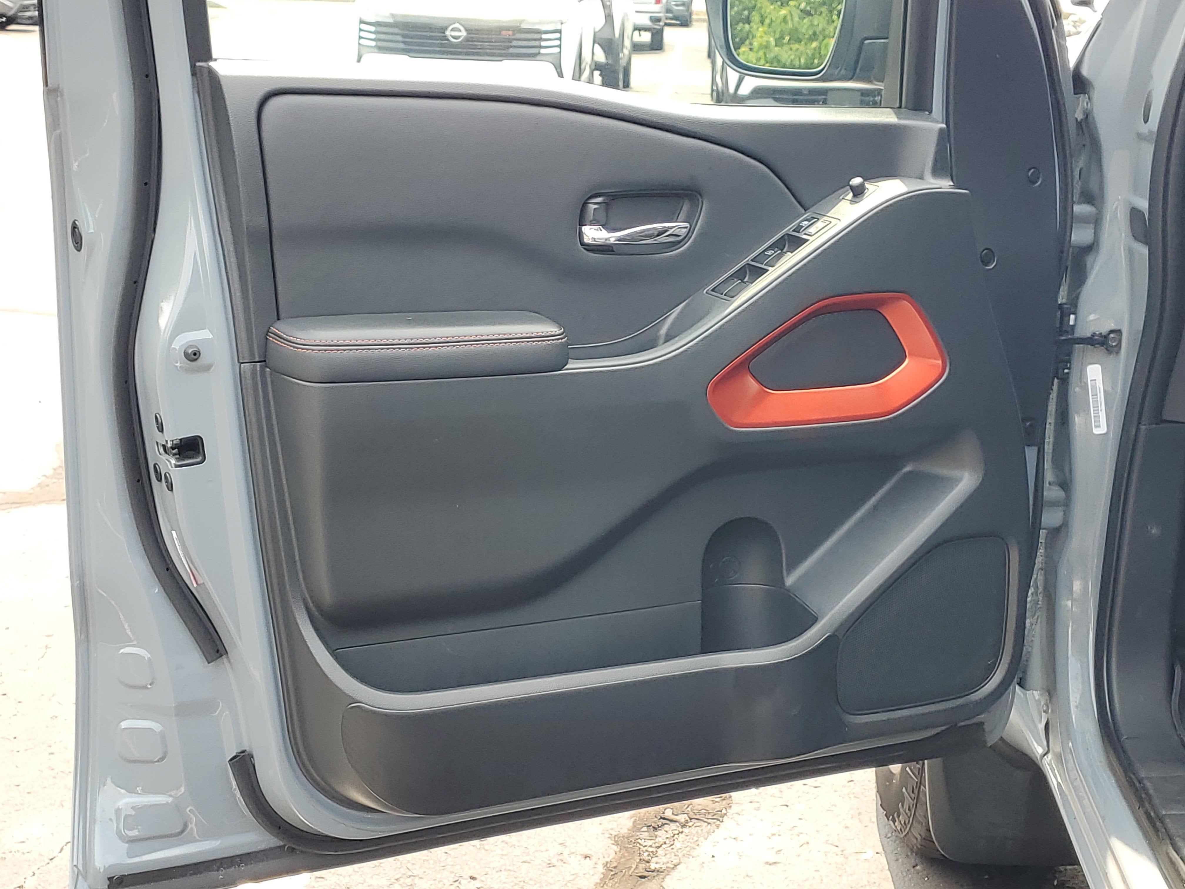 2025 Nissan Frontier Crew Cab PRO-4X®
