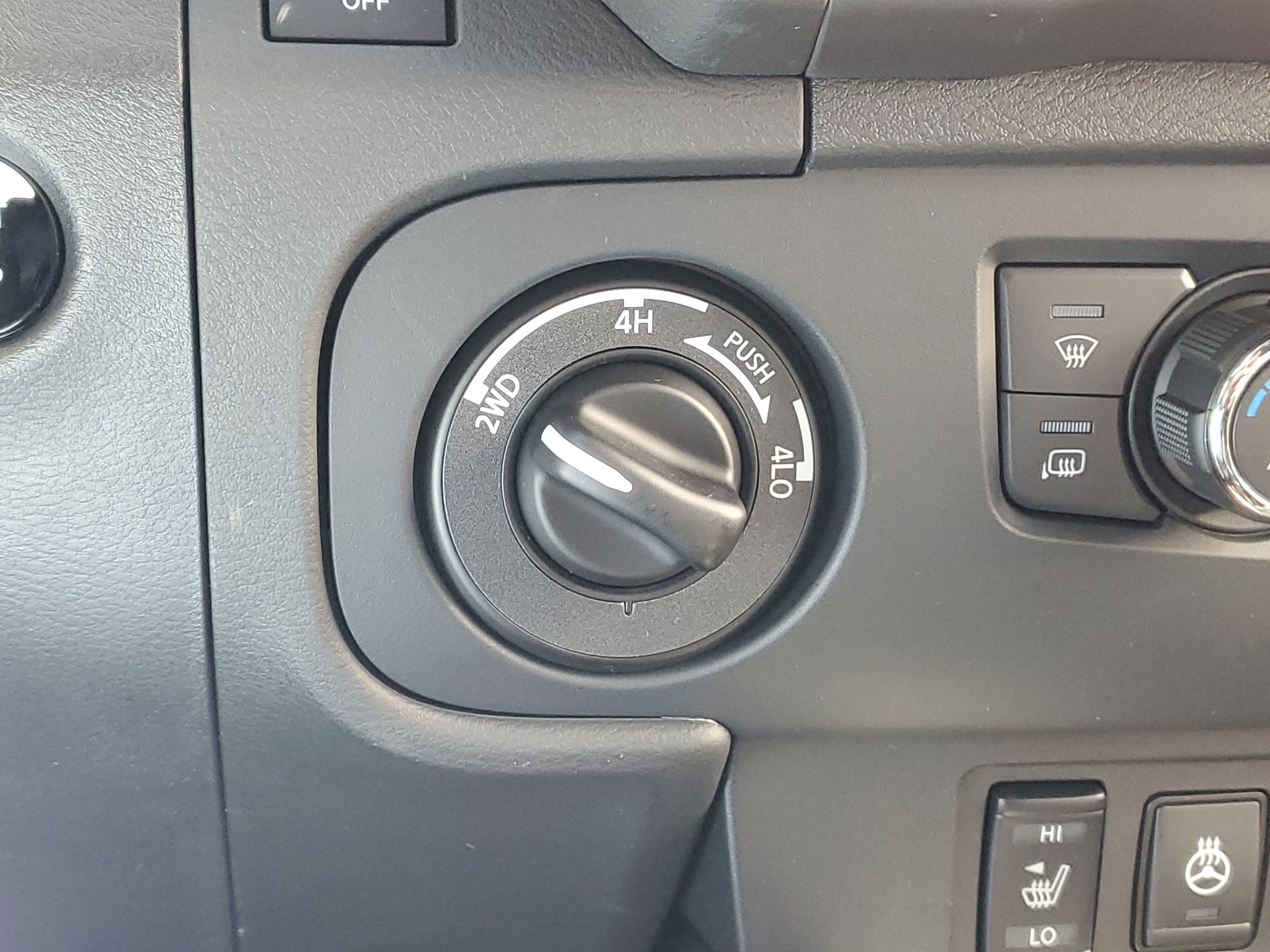 2026 Nissan Frontier PRO-4X w/R Package