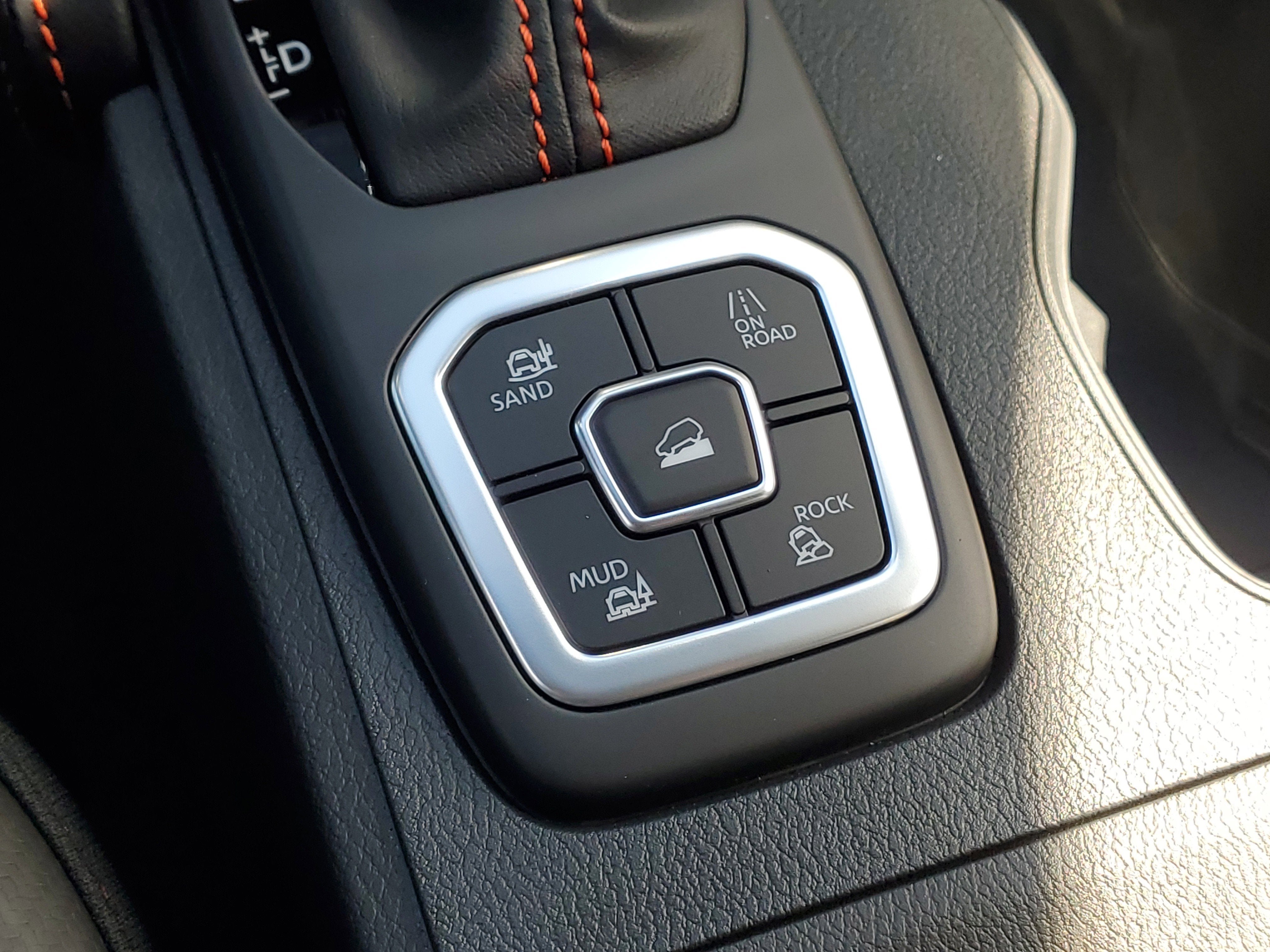 2026 Nissan Frontier PRO-4X w/R Package