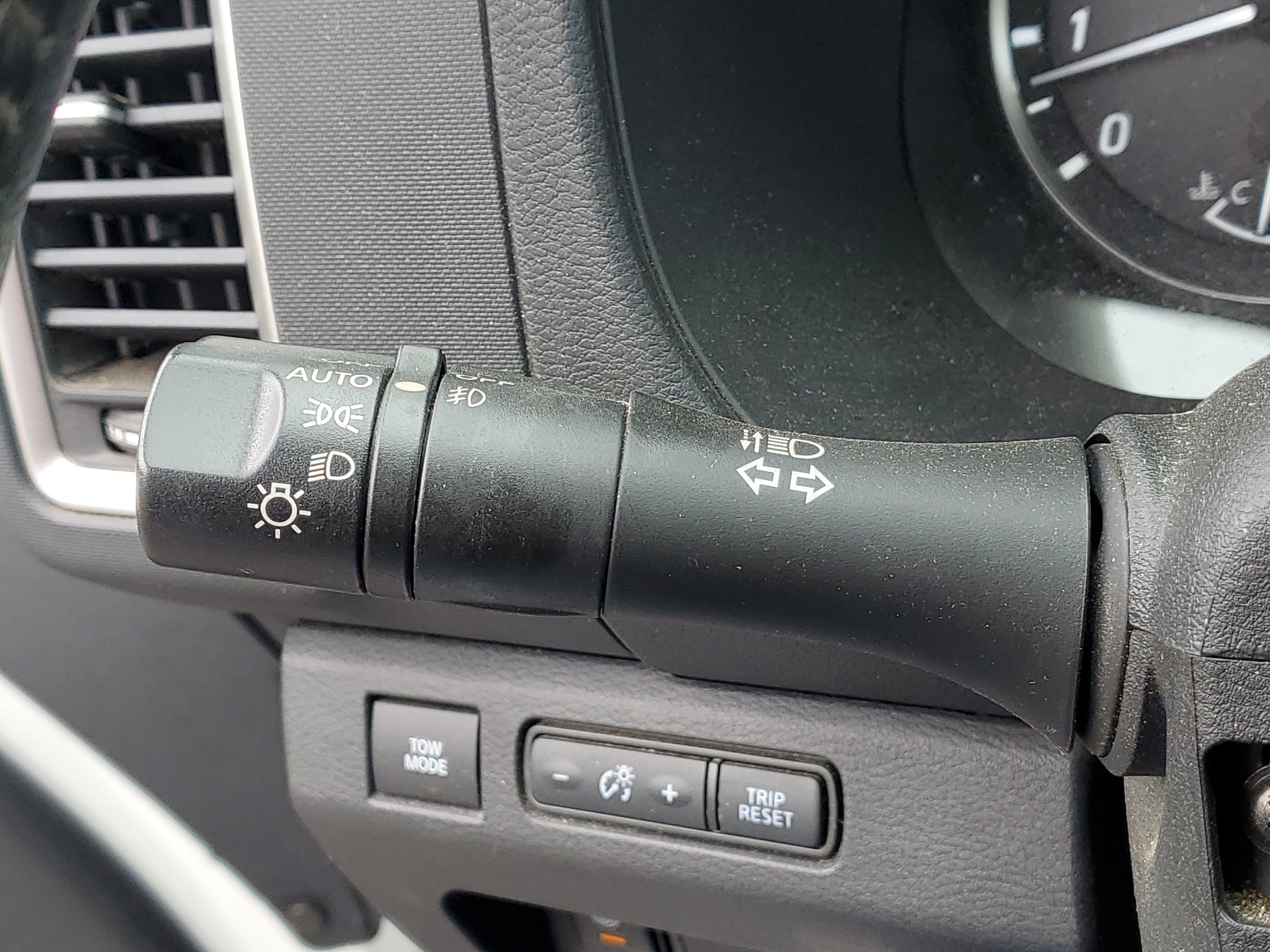 2022 Nissan Frontier Crew Cab SV
