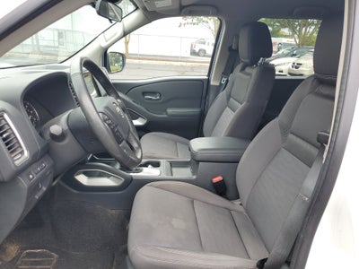 2022 Nissan Frontier Crew Cab SV