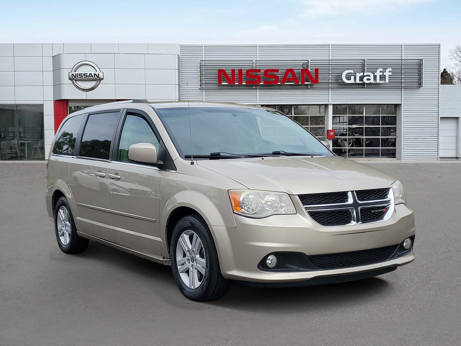 Used 2013 Dodge Grand Caravan Crew with VIN 2C4RDGDG7DR723206 for sale in Meridian charter Township, MI