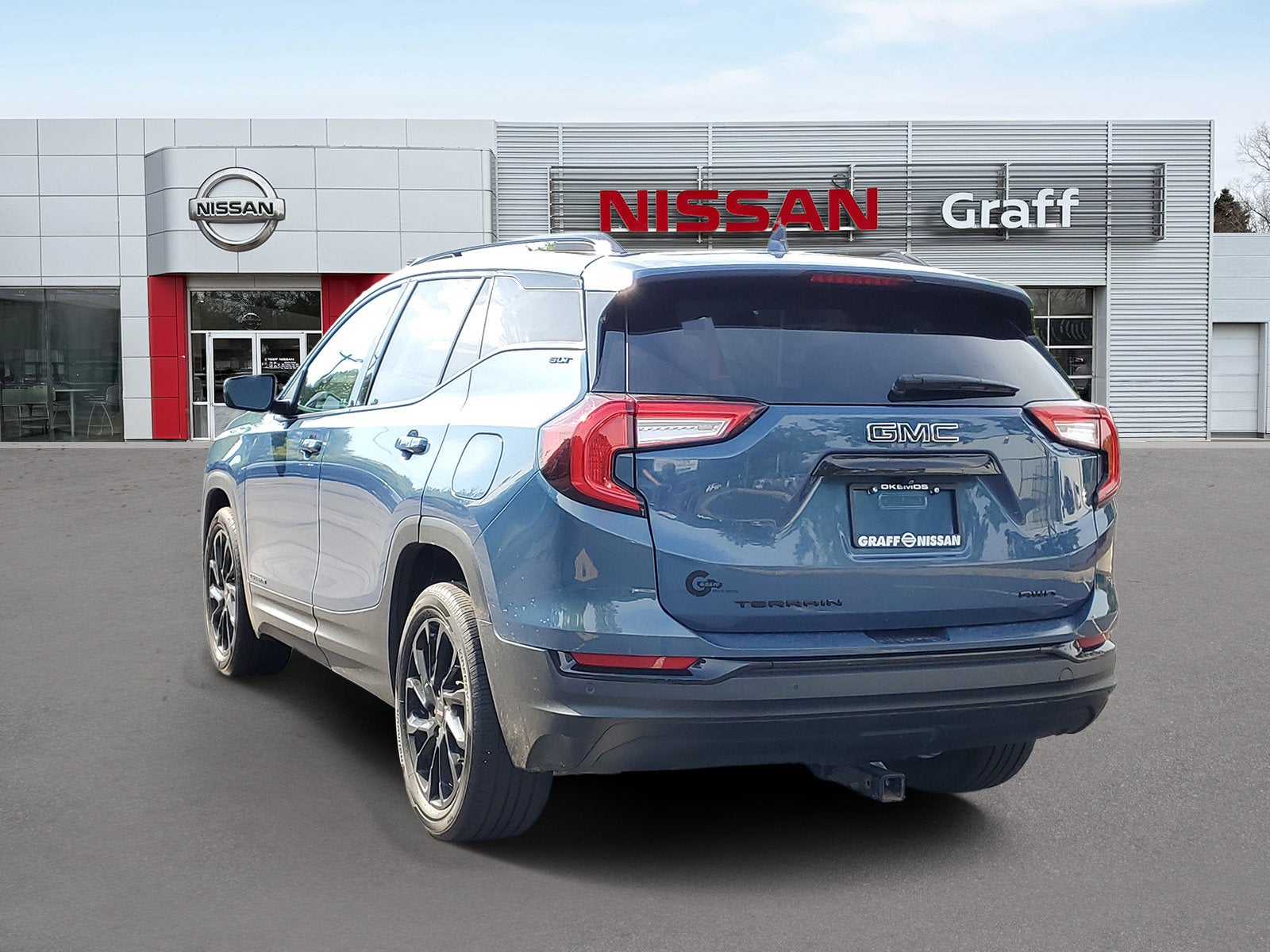 2024 GMC Terrain SLT