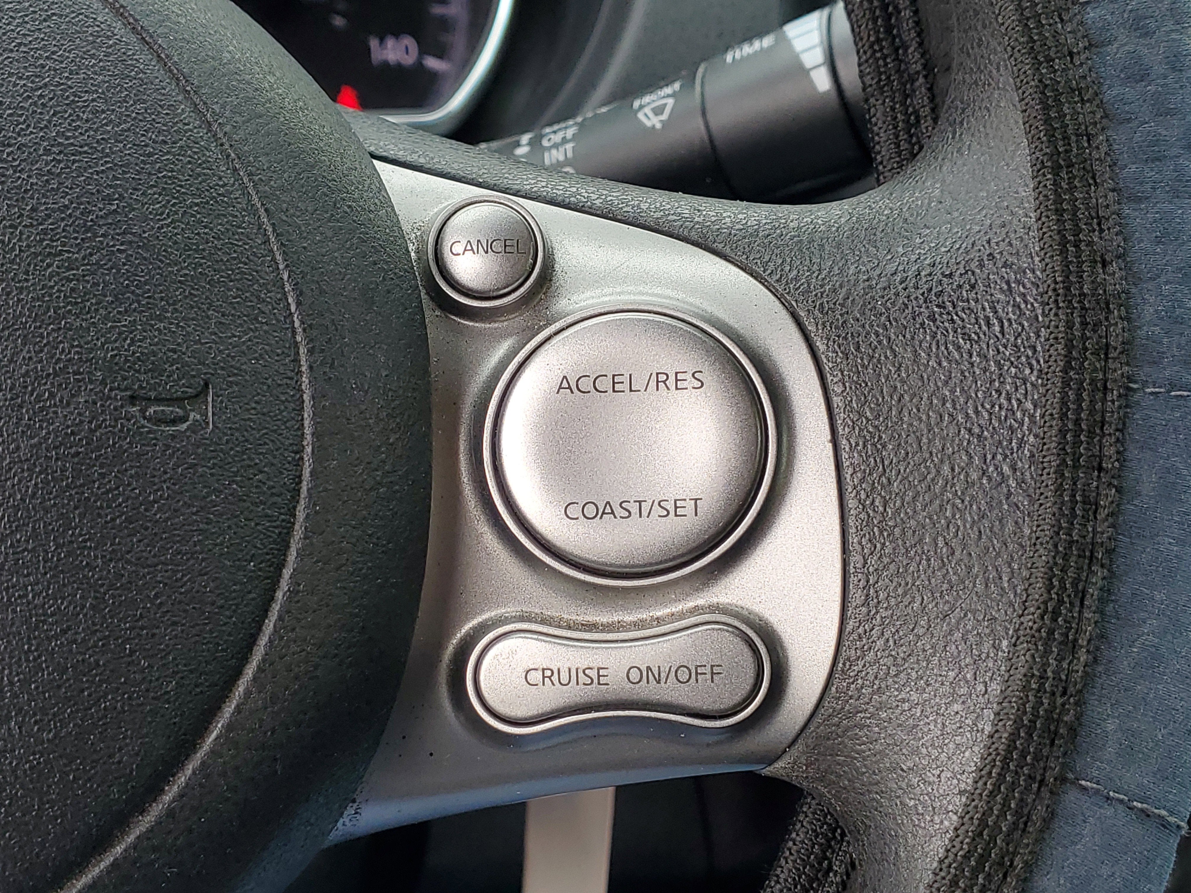 2014 Nissan Versa SV