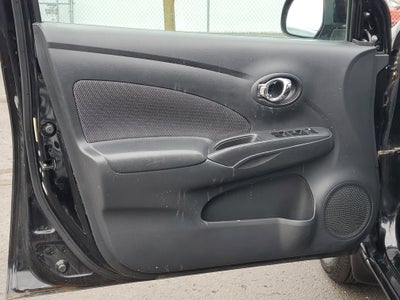 2014 Nissan Versa SV
