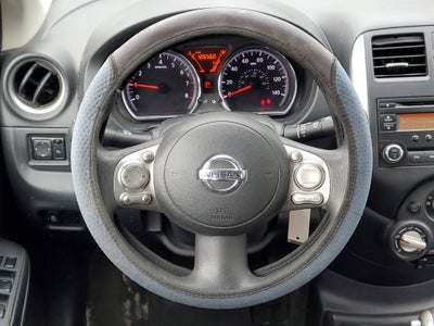 2014 Nissan Versa SV