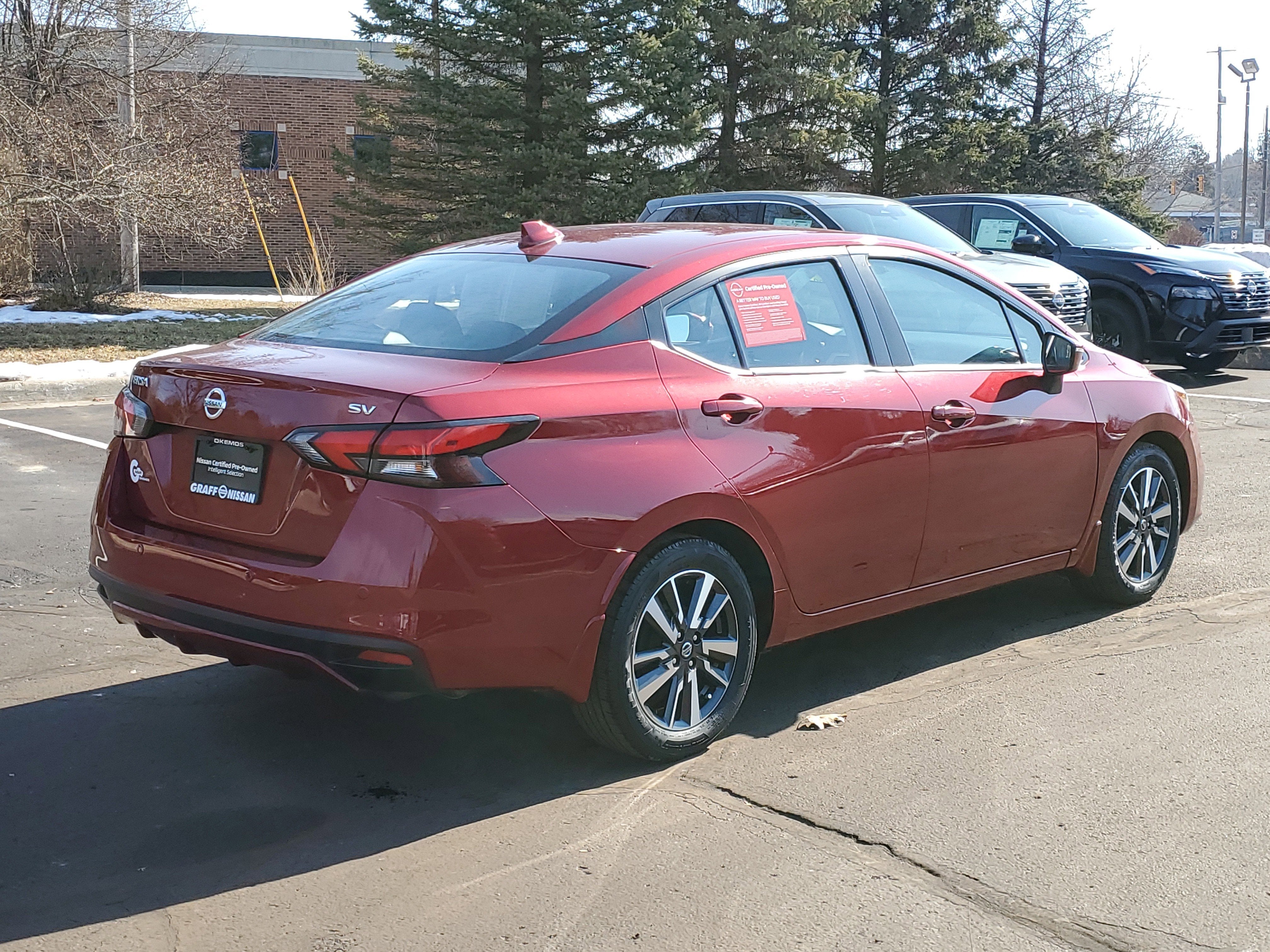 2021 Nissan Versa SV