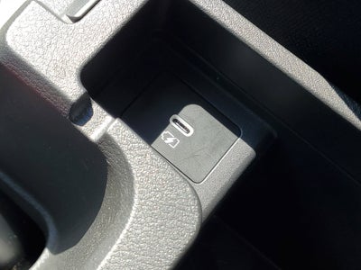 2023 Nissan Versa SV