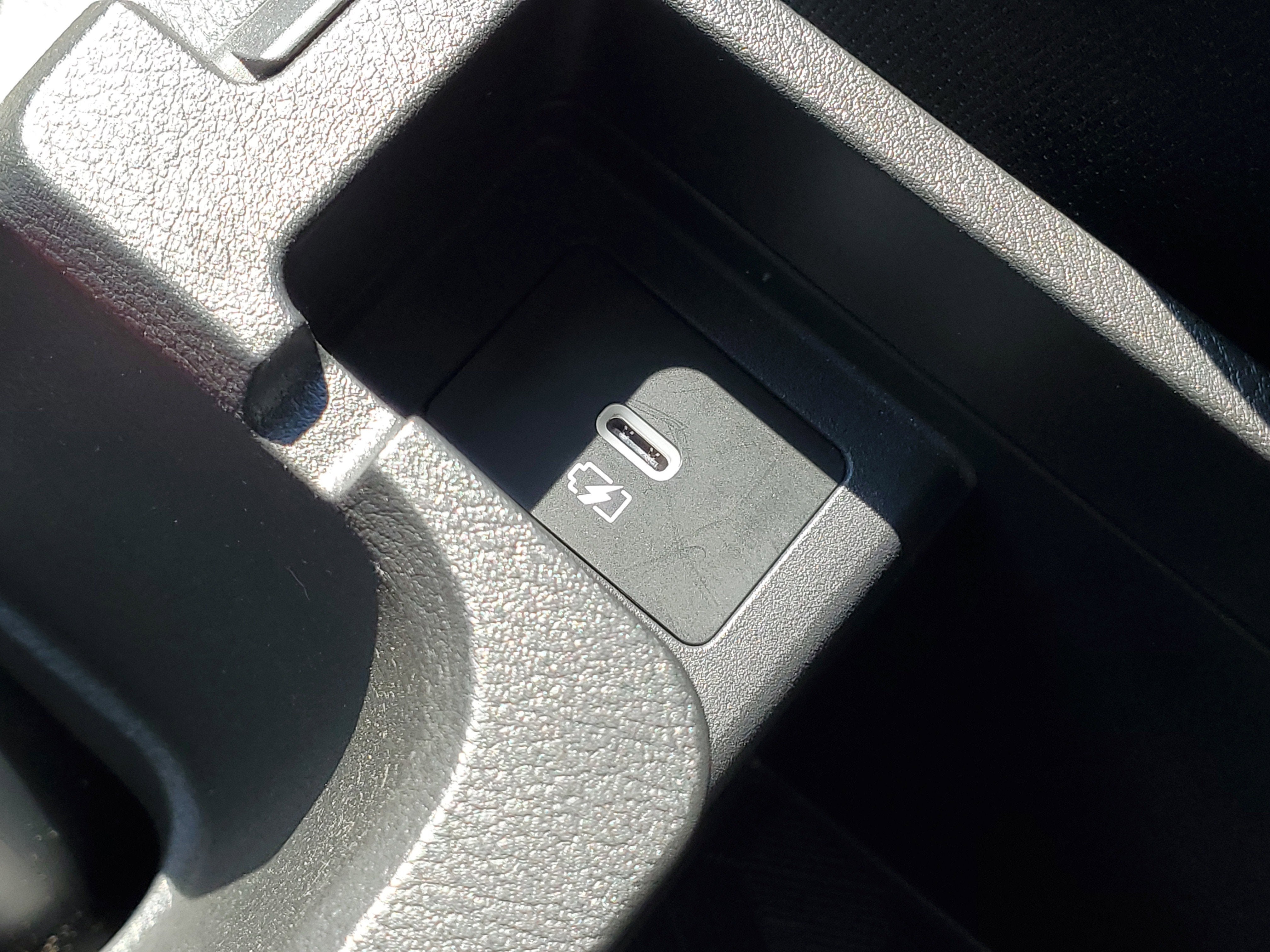 2023 Nissan Versa SV