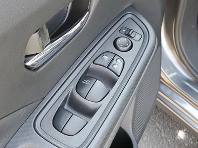 2023 Nissan Versa SV