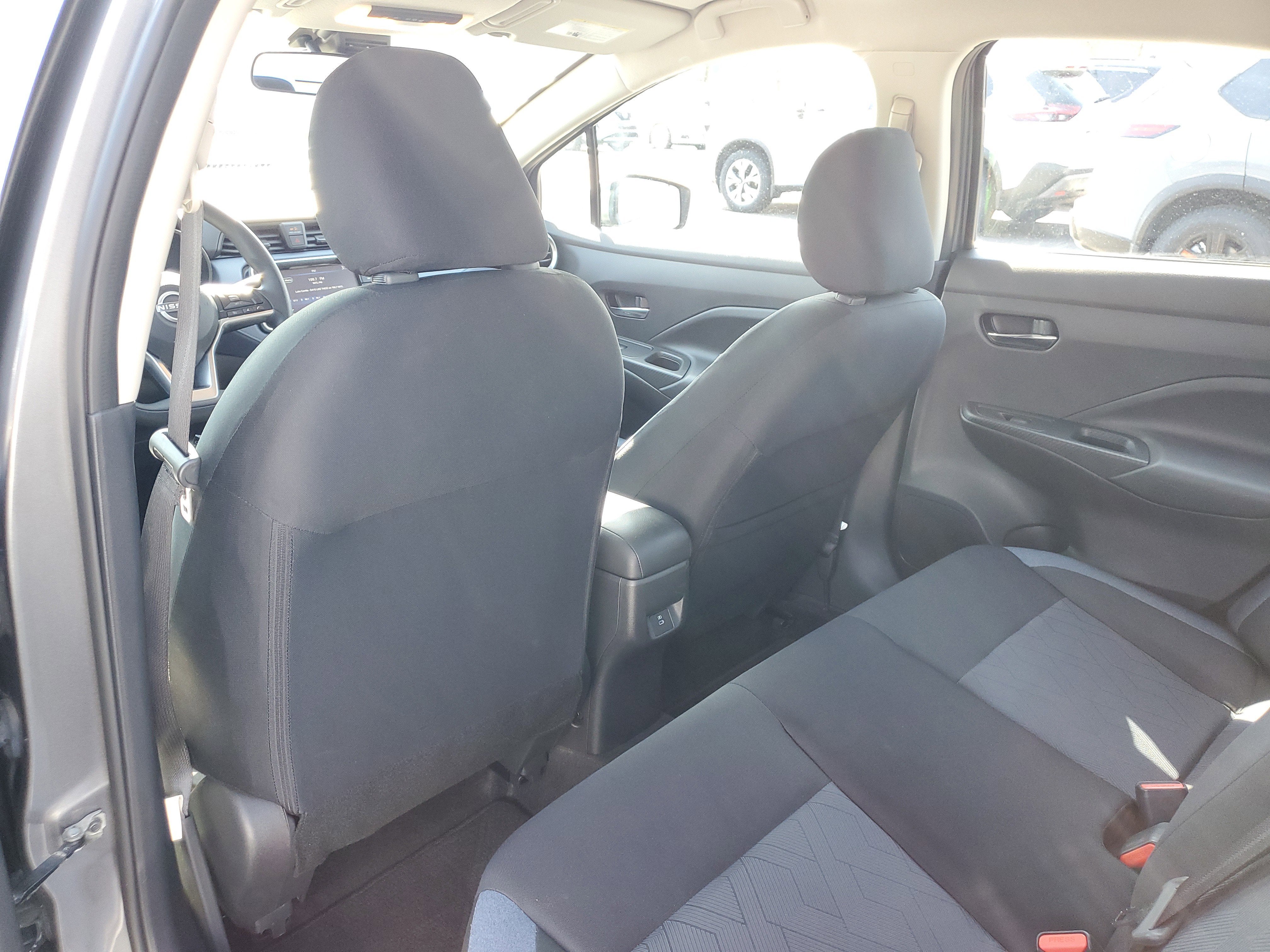 2023 Nissan Versa SV