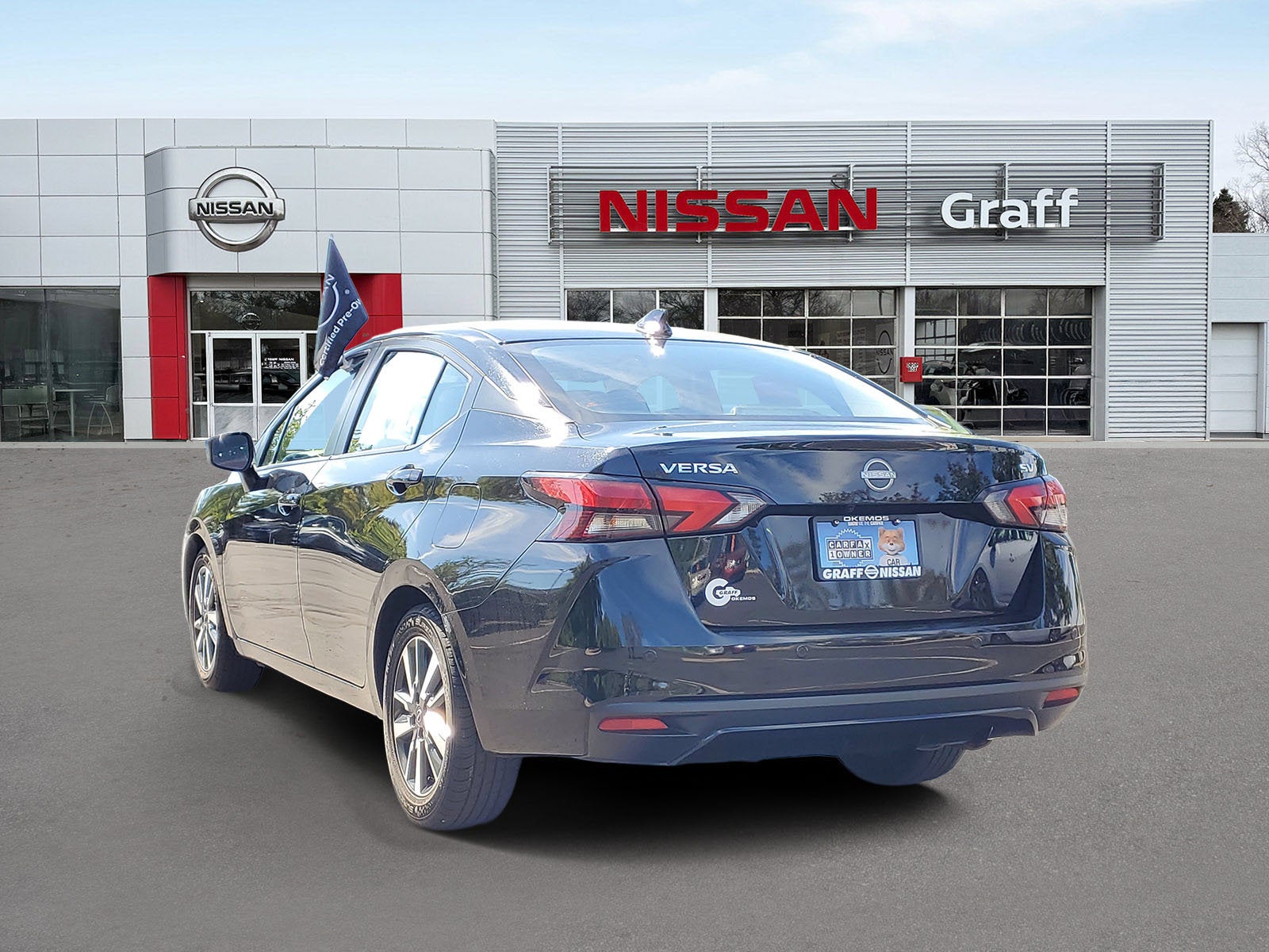 2024 Nissan Versa SV