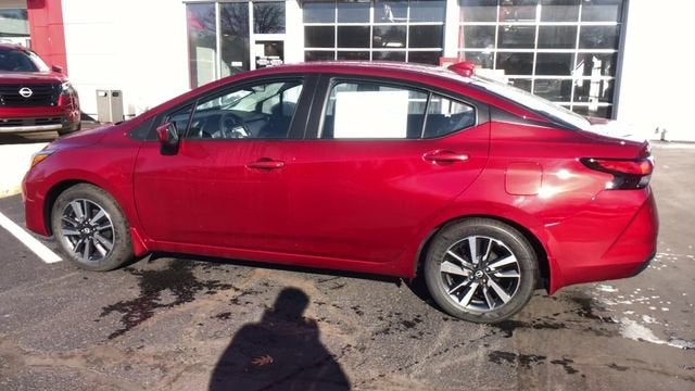 2025 Nissan Versa SV