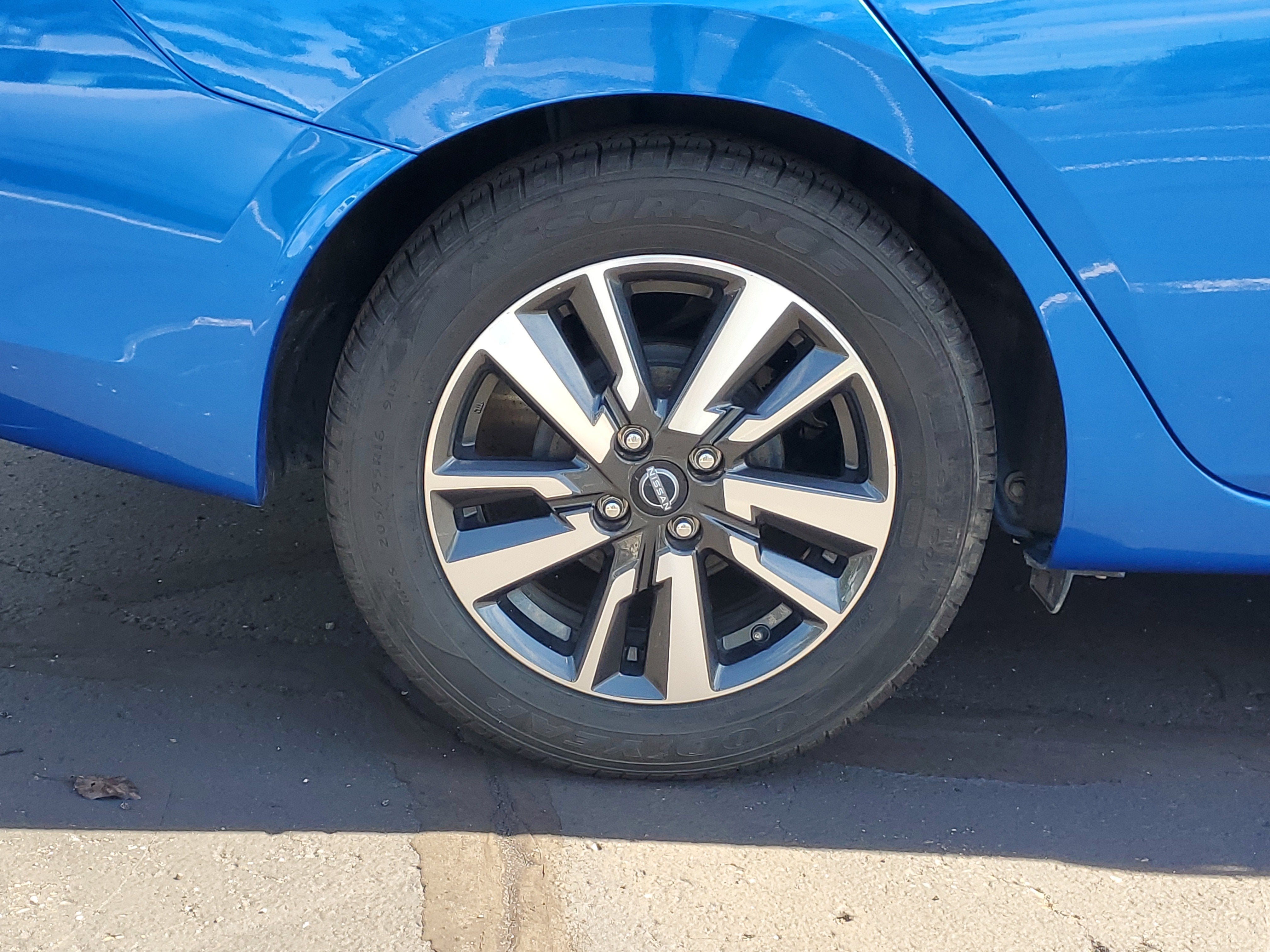 2024 Nissan Versa SV