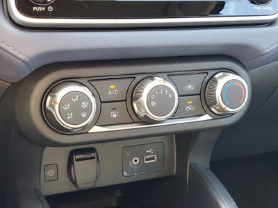 2024 Nissan Versa SV