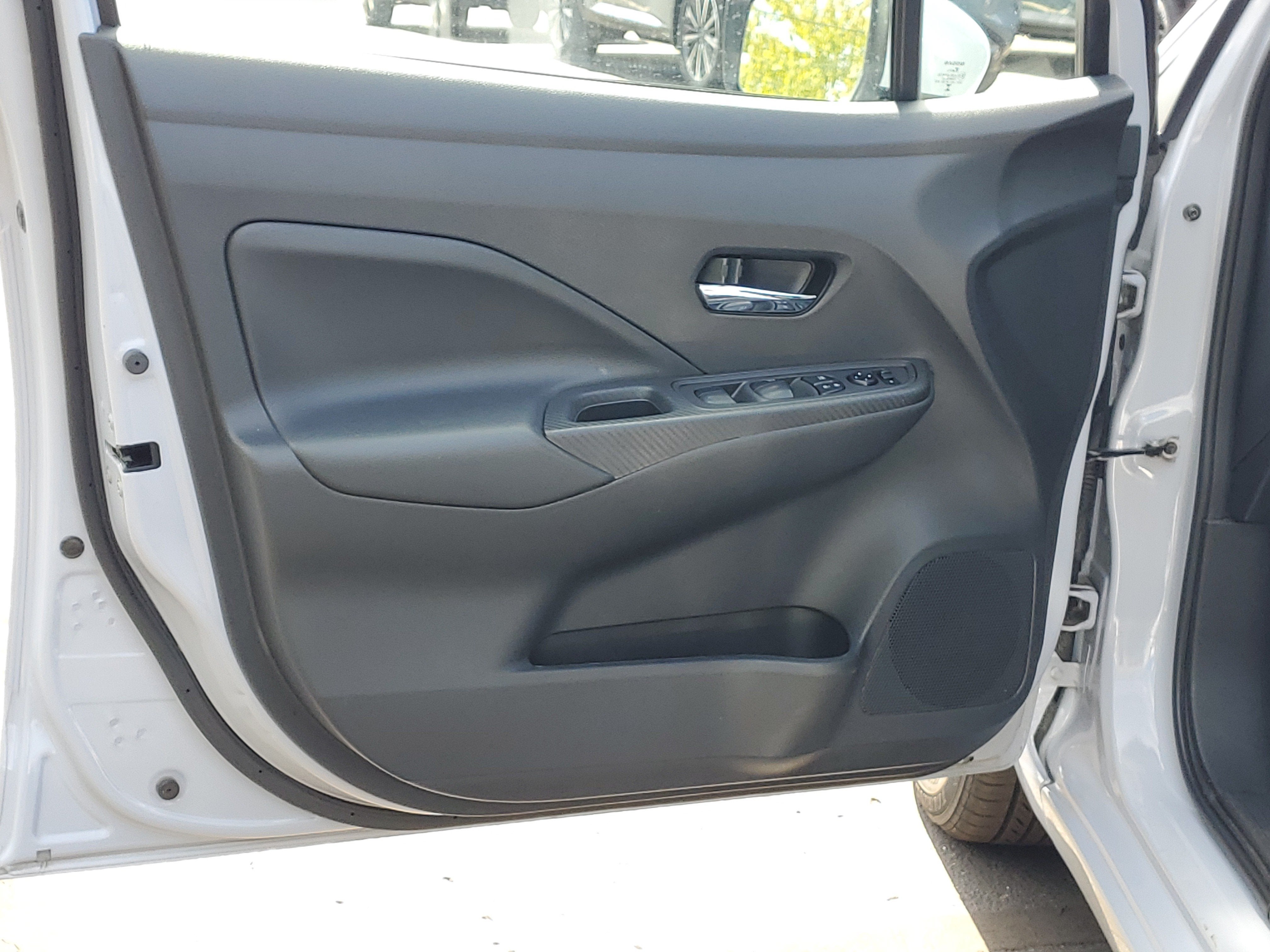 2024 Nissan Versa SV
