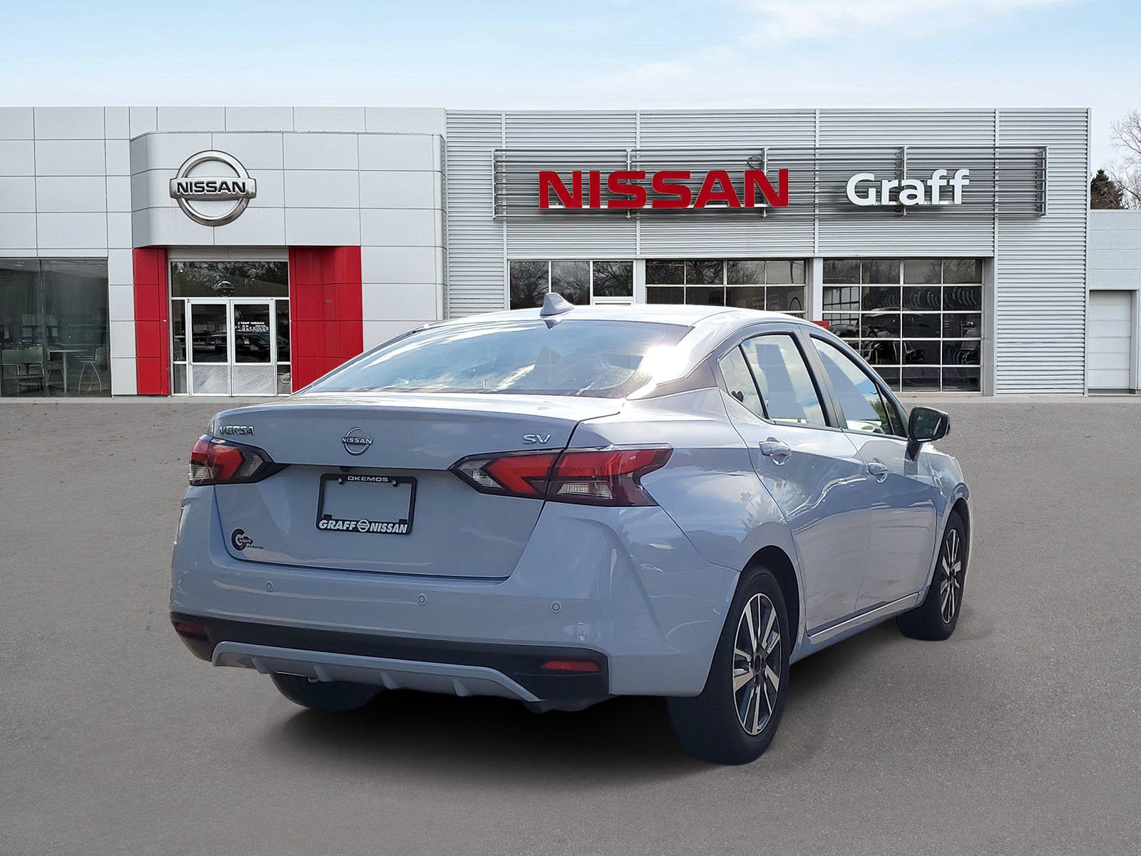 2024 Nissan Versa SV