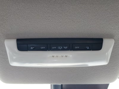 2024 Nissan Versa SR
