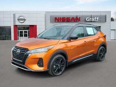 2023 Nissan Kicks SR