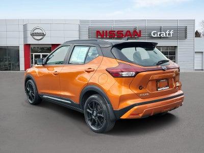 2023 Nissan Kicks SR