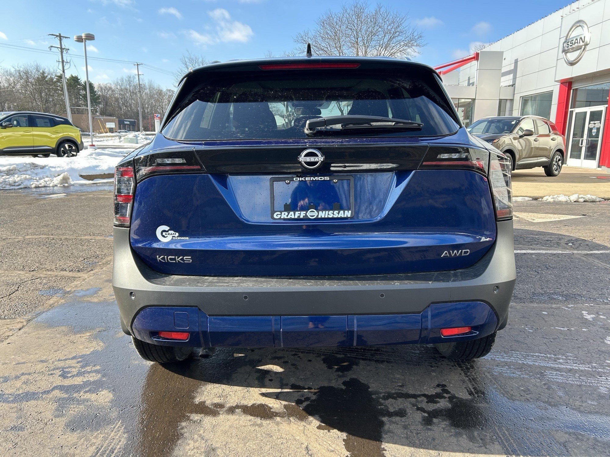 2026 Nissan Kicks SV