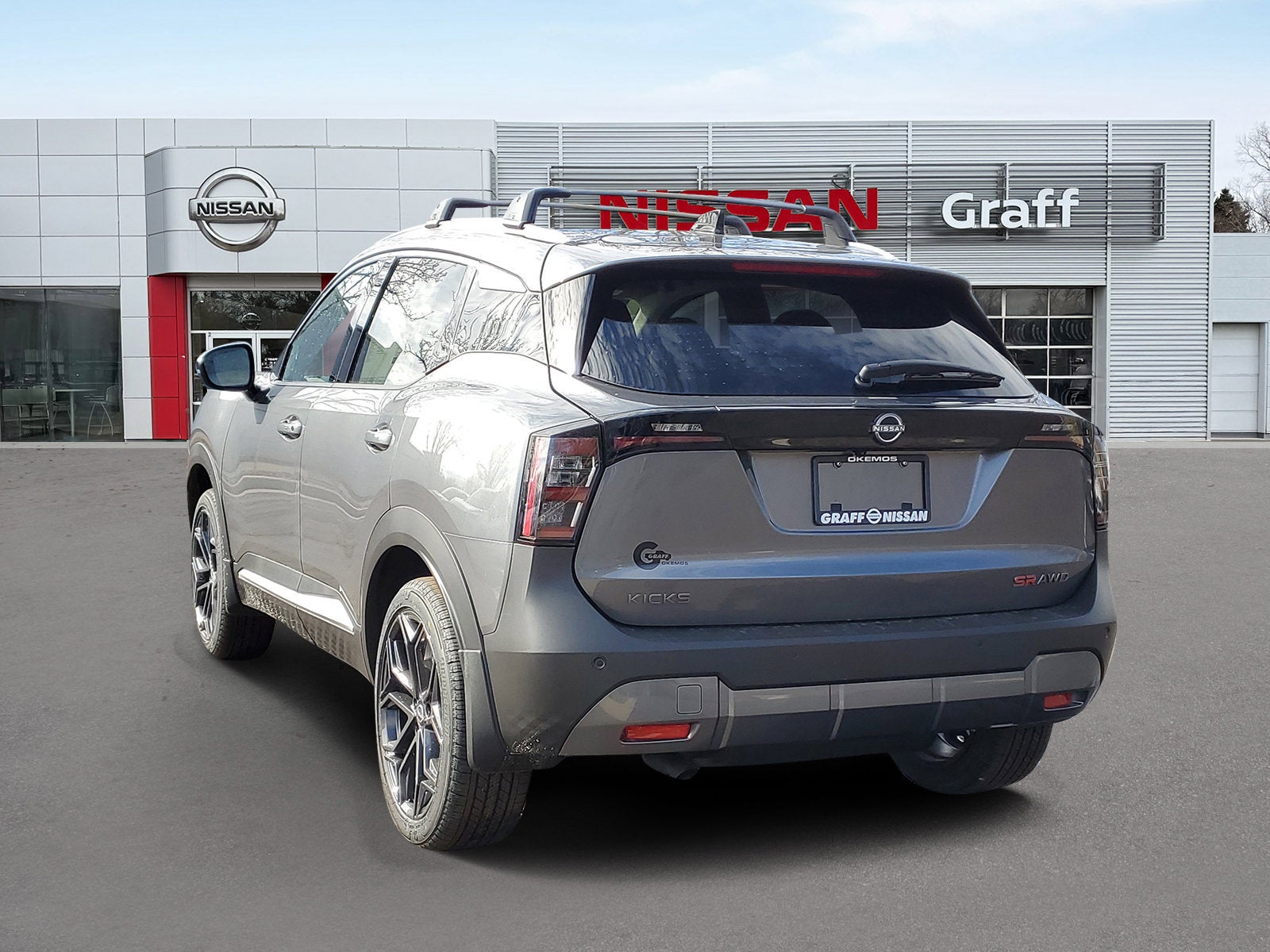 2026 Nissan Kicks SR