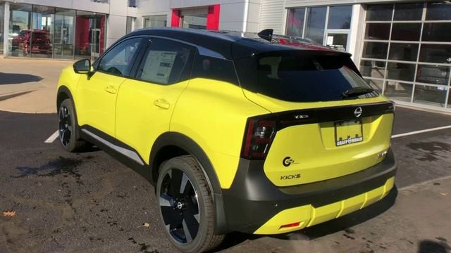 2026 Nissan Kicks SR